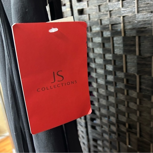 JS Collections black evening gown in black size 12 shoulder flower new - Picture 4 of 14